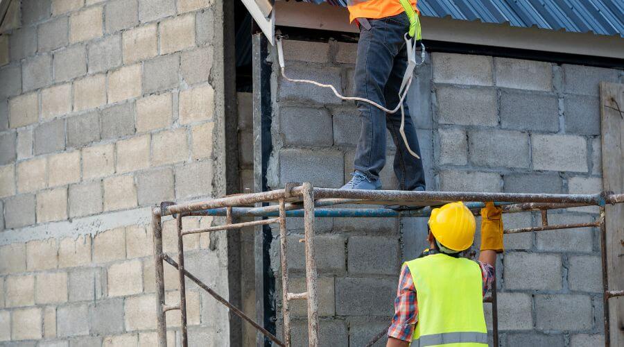 Professional residential roofers in Dixon, CA